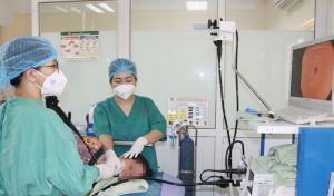 Chảy máu ổ loét dạ dày nguy hiểm do sử dụng thuốc giảm đau xương khớp không đúng cách