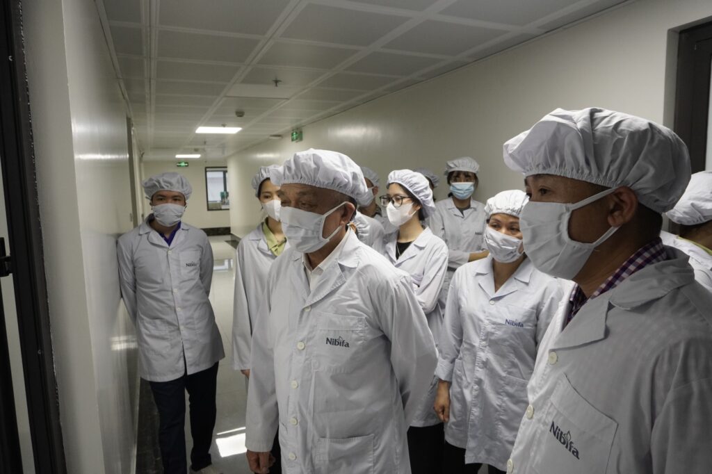 Phòng khám Đa Khoa Việt Đức tham quan Nhà máy dược phẩm Ninh Bình